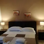Ortigia spartan house 2